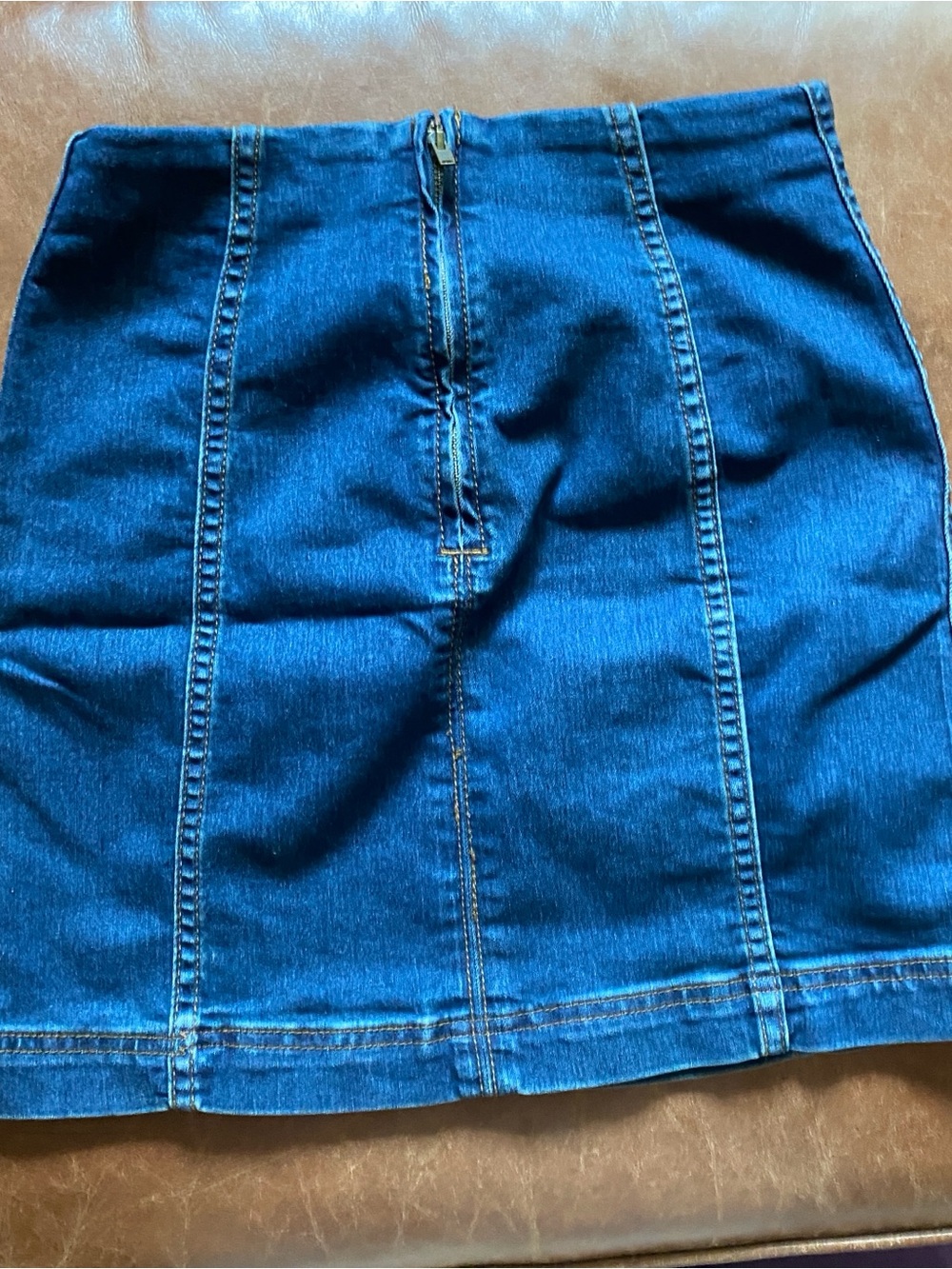 Free People dark wash denim skirt. Size 2 - Picture 2 of 4